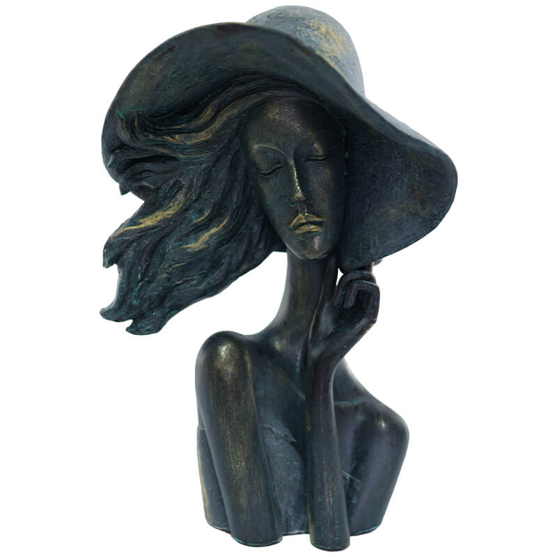 Lady With Hat 30X20X14Cm
